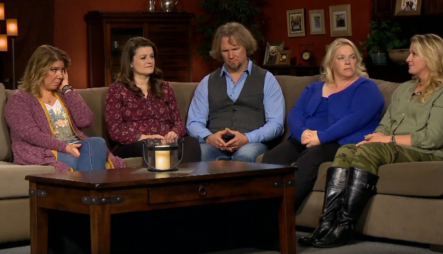 sister wives sofa