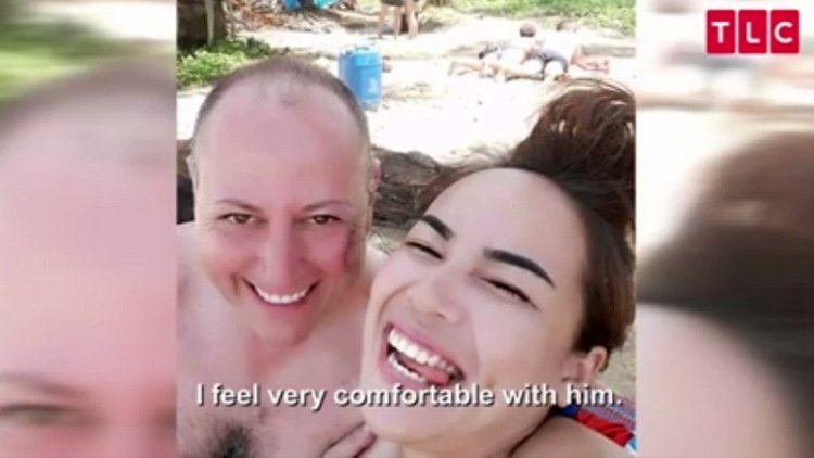 David-Annie-I-Feel-Comfortable-Selfie-90-Day-Fiance David-Annie-I-Feel-Comfortable-Selfie-90-Day-Fiance