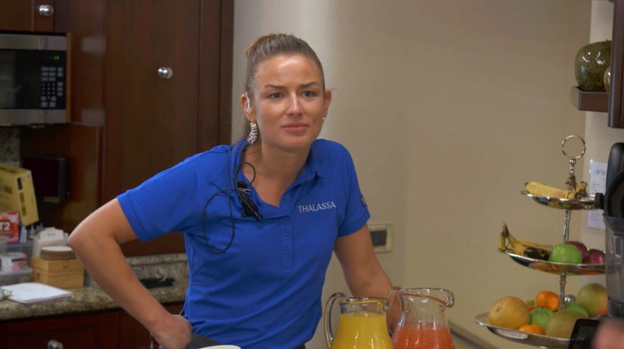 below deck down under recap season 1 episode 4 aesha scott