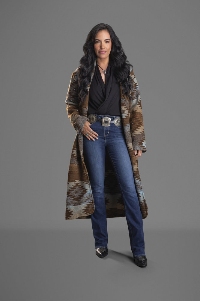 Danielle Olivera Winter House Season 3 cast photo