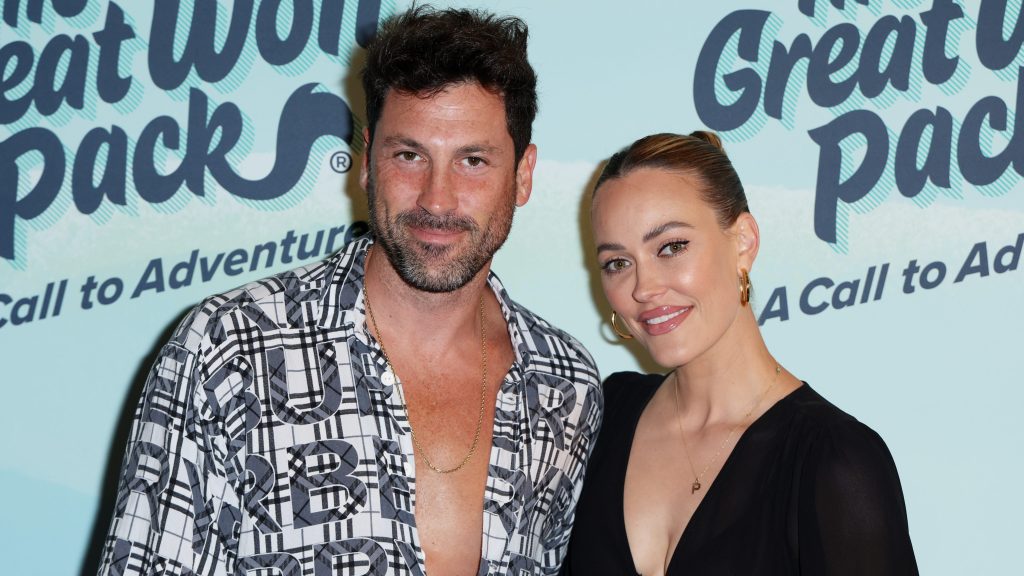 Maksim Chmerkovskiy and Peta Murgatroyd