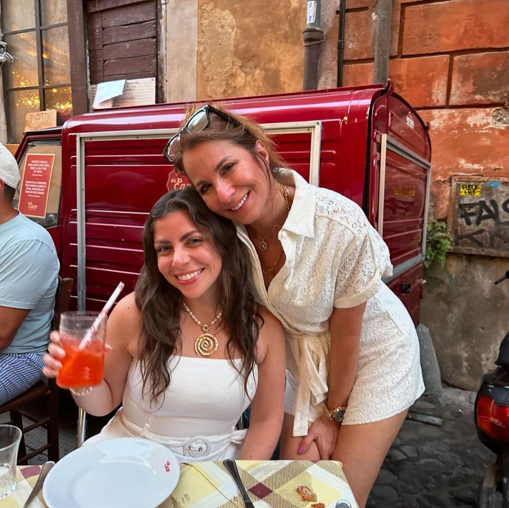 Ally Shapiro and her mom Jill enjoying a day out.
