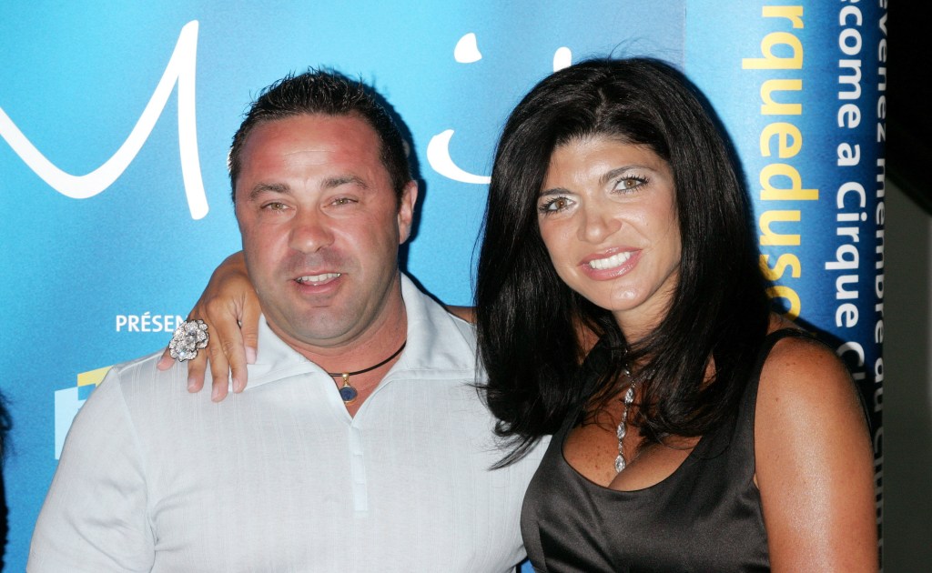 Joe Giudice throws shade at his ex.