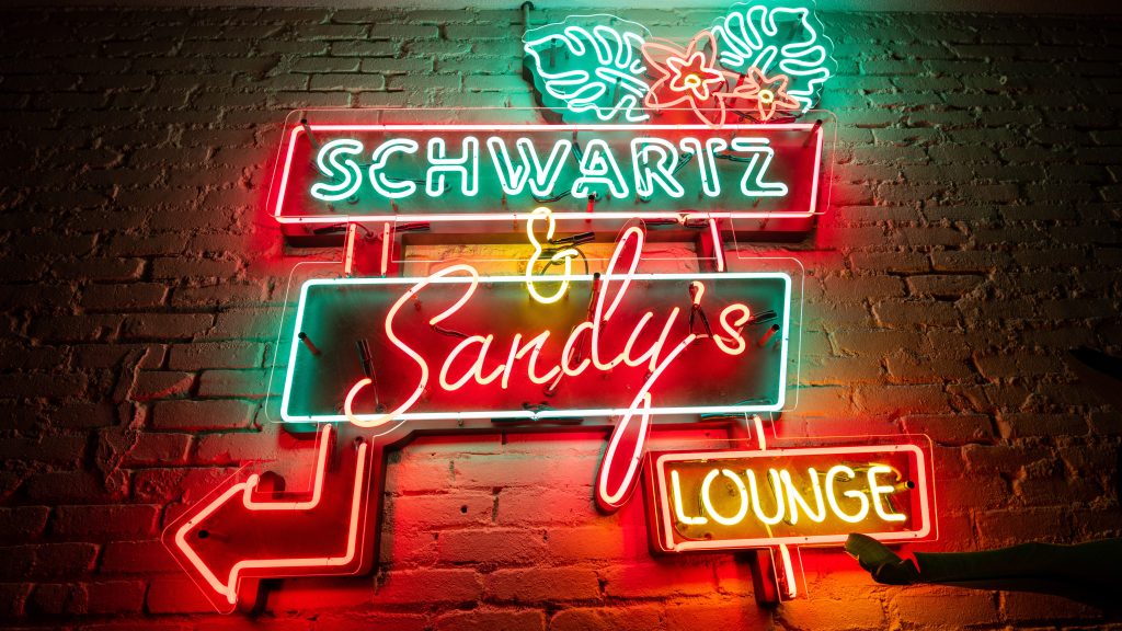 Schwartz and Sandy's bar close