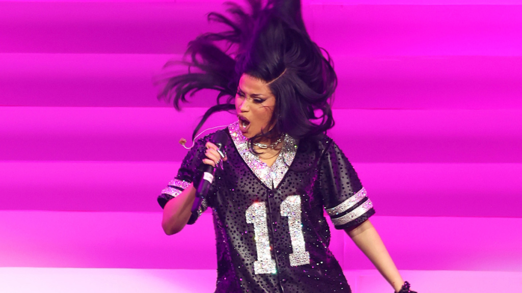 Cardi B dance video photos