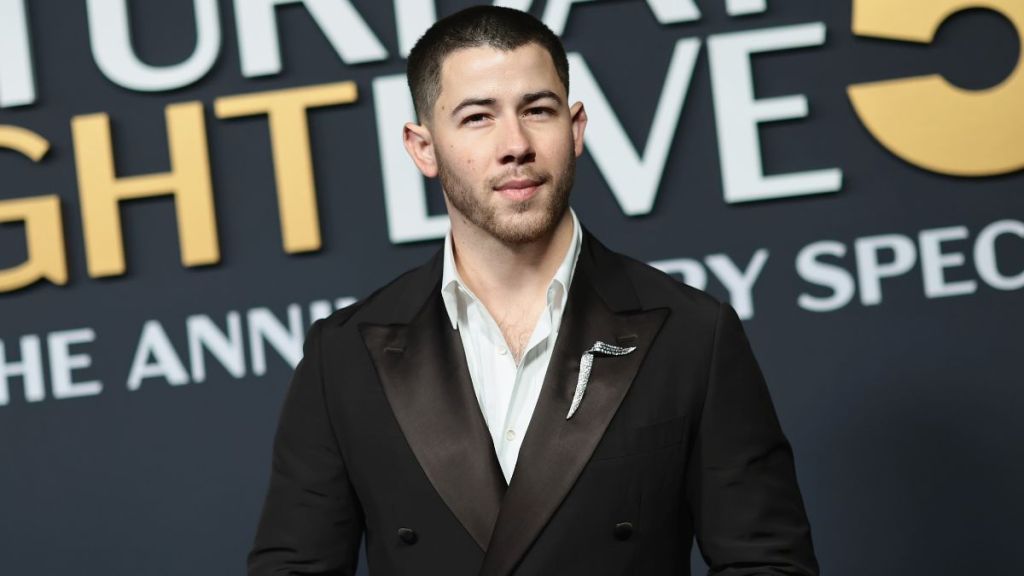 Nick Jonas girl dad