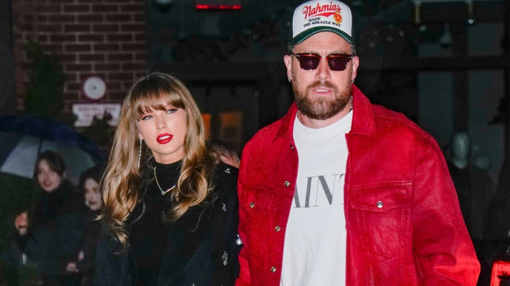Taylor Swift Travis Kelce dinner date photos NYC