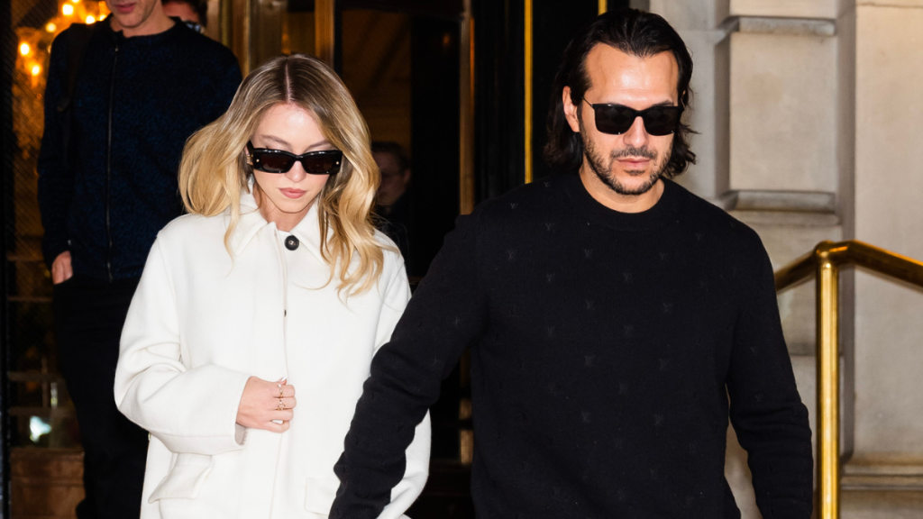 Sydney Sweeney wedding canceled breakup rumors fiancé Jonathan Davino