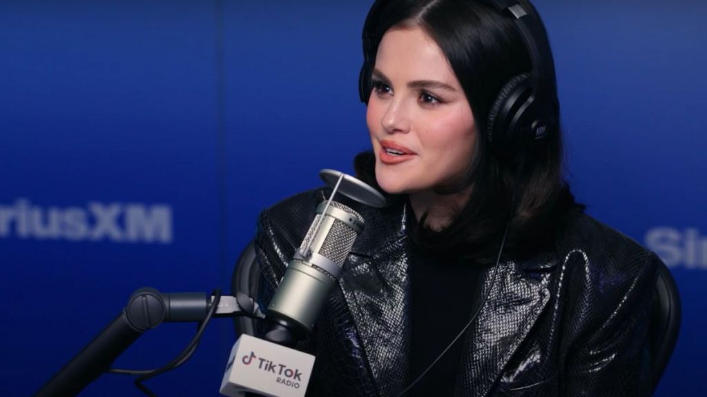 Selena Gomez Benny Blanco addictive