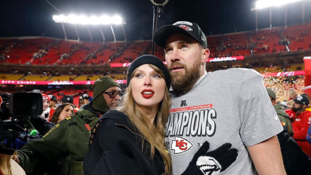 Taylor Swift Travis Kelce change cities