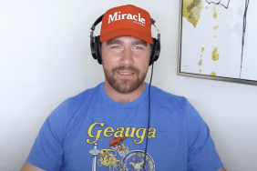 Travis Kelce back hairy hair