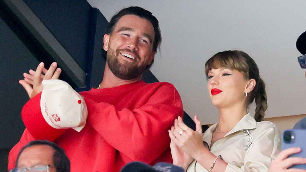 Travis Kelce Taylor Swift