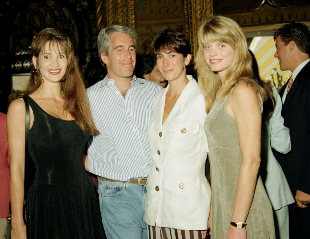 Ghislaine Maxwell with Epstein