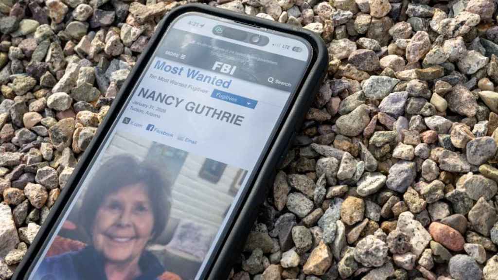 Nancy Guthrie Case: Man on Cam Near Her Home Cleared Amid Backpack Clues